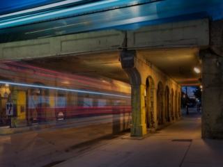 Red Line meets the 147